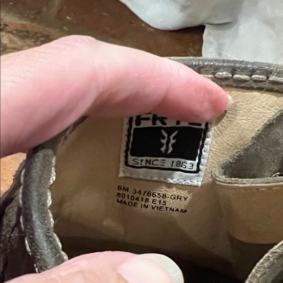 Frye Women's Parker Fringe Boots - Picture 14 of 14